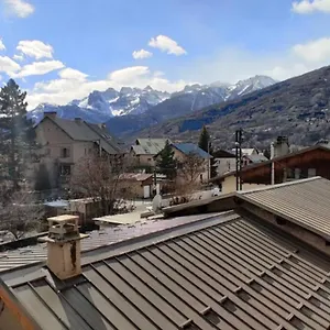 Maison Calme Indépendante Et Vue Sur Les Montagnes Appartement